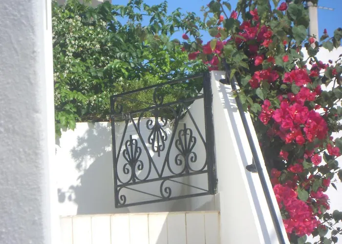 Palemilos Apartments