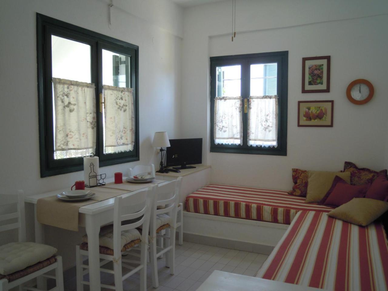 Apartament Palemilos *